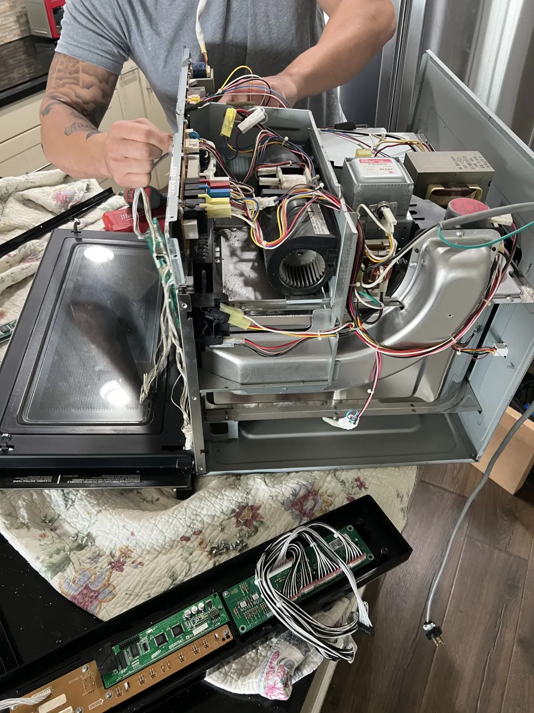 Microwave - Service work